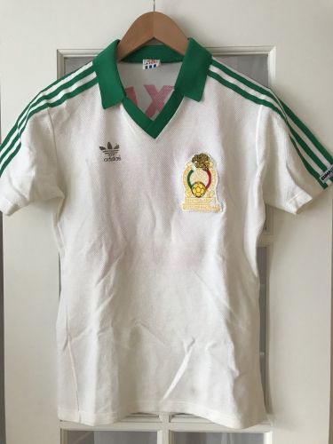 Mexico 1986 away