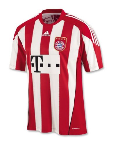 Bayern Munich 2010-11 Home