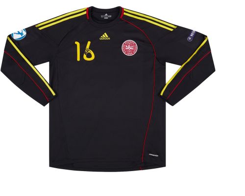 Denmark 2010 home
