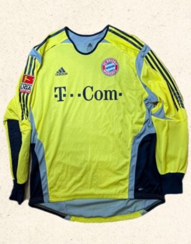 Bayern Munich 2005-06 Away