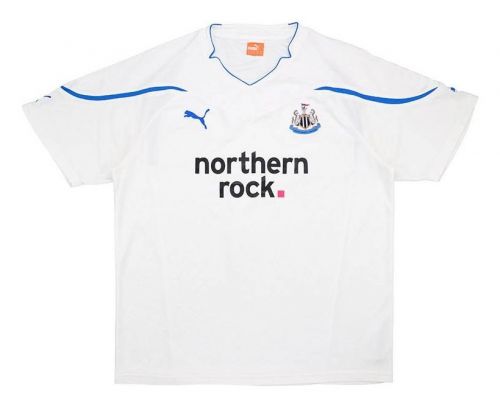 Newcastle United 2010-11 third