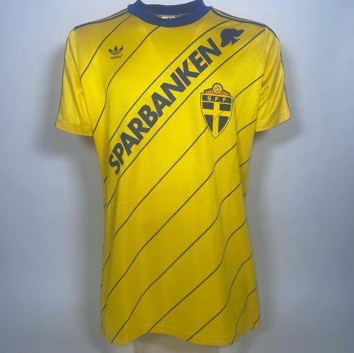 Sweden 1986 home