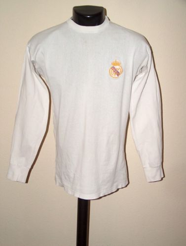 Real Madrid 1974-75 home