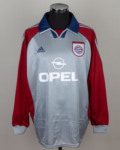 Bayern Munich 1999-00 Third