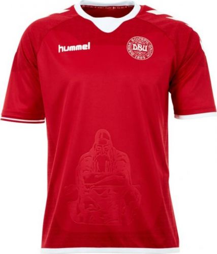 Denmark 2016-17 home