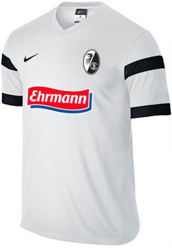 SC Freiburg 2014-15 away