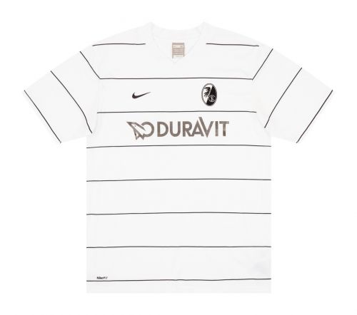 SC Freiburg 2009-10 away