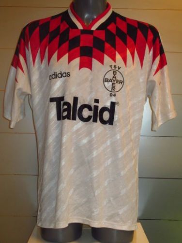 Bayer Leverkusen 1993-94 home