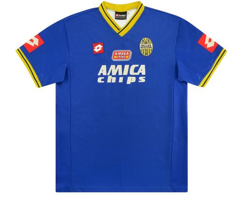Hellas Verona 2001-02 home