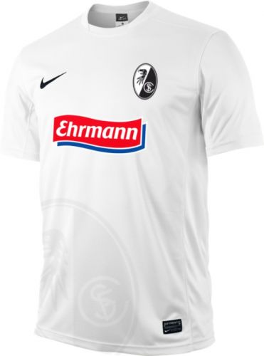 SC Freiburg 2012-13 away