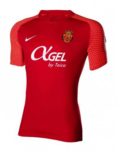 Mallorca 2021-22 Local