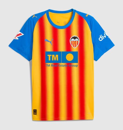 Valencia CF 2025-26 third