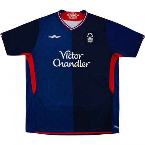 Nottingham Forest 2010-11 Tercera