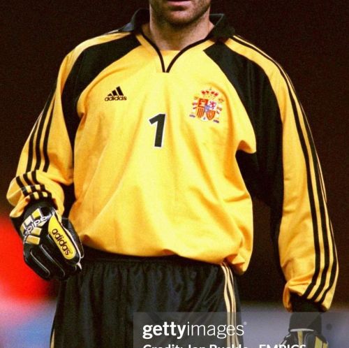 Spain 2000 GK