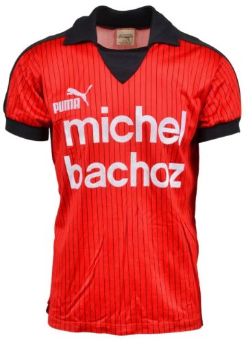 OGC Nice 1982-83 home