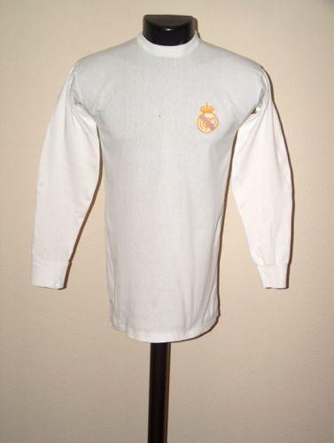 Real Madrid 1973-74 home