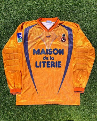 OGC Nice 2002-03 gk