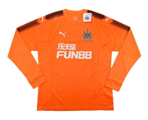 Newcastle United 2017-18 away