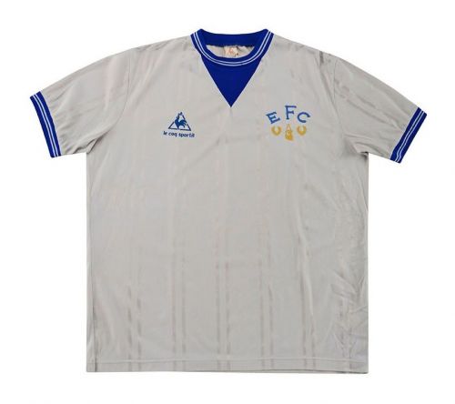 Everton 1984-85 away