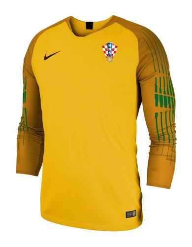 Croatia 2018 away