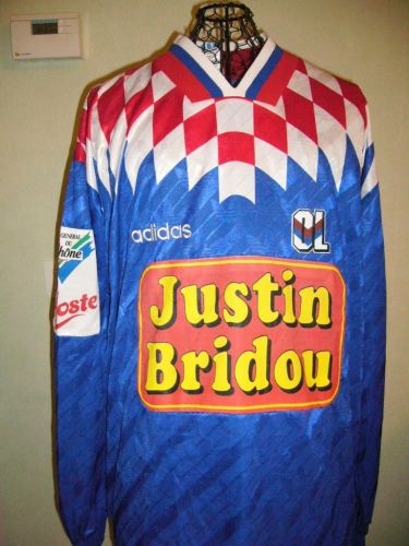 Olympique Lyon 1995-96 away