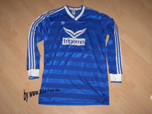 Schalke 04 1980-81 Home
