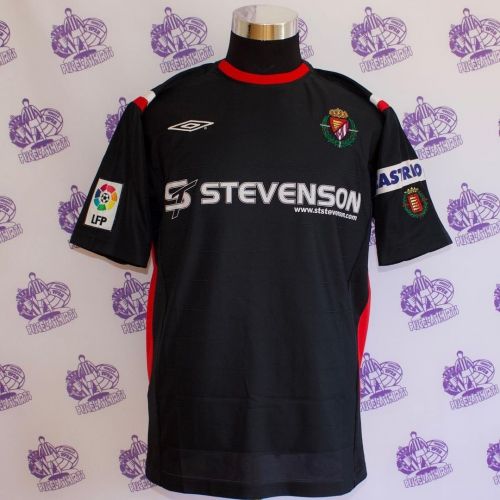 Valladolid 2005-06 away