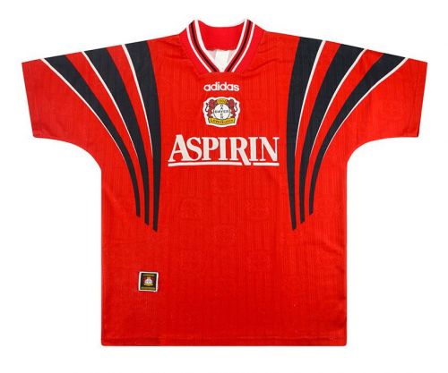 Bayer Leverkusen 1997-98 home