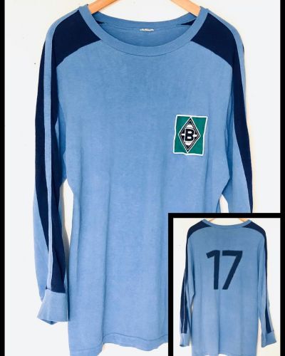 Borussia M'gladbach 1975-76 away