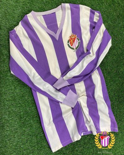 Valladolid 1975-76 home