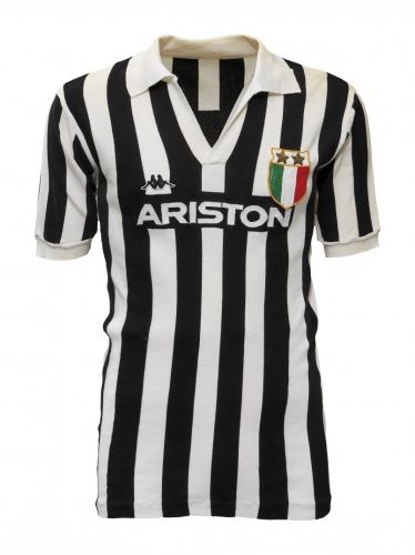 Juventus 1982-83 Home