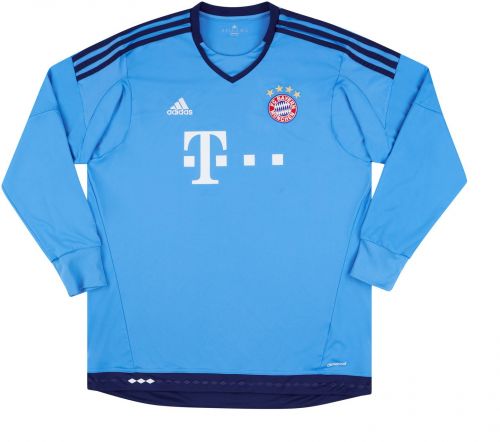 Bayern Munich 2015-16 Home