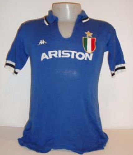 Juventus 1982-83 Away