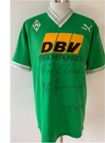 Werder Bremen 1992-93 away