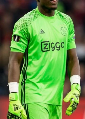 Ajax 2016-17 GK