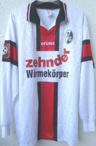 SC Freiburg 1997-98 away