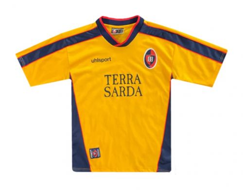 Cagliari 2001-02 third