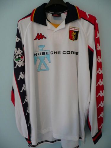 Genoa 2000-01 away