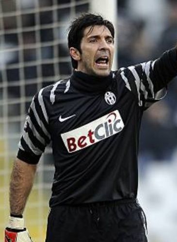 Juventus 2010-11 GK