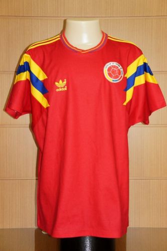 Colombia 1990 away