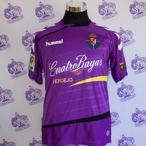 Valladolid 2015-16 away