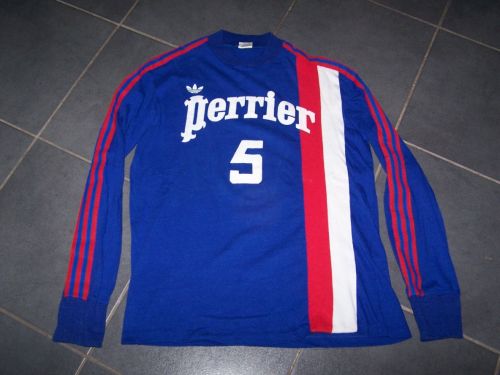 Olympique Lyon 1975-76 home