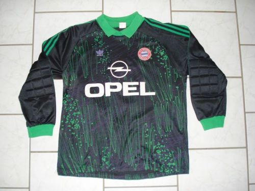Bayern Munich 1990-91 GK