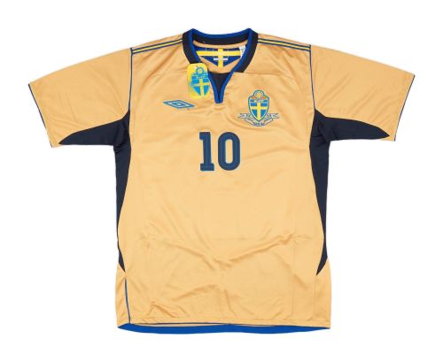 Sweden 2004 home