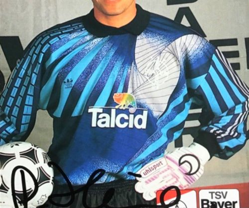Bayer Leverkusen 1991-92 home
