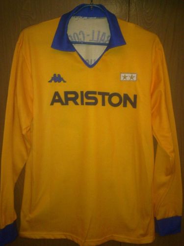 Juventus 1988-89 Away
