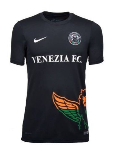 Venezia FC 2016-17 home