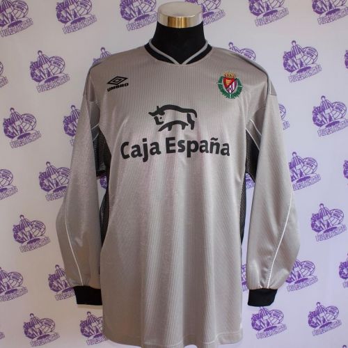 Valladolid 2001-02 gk