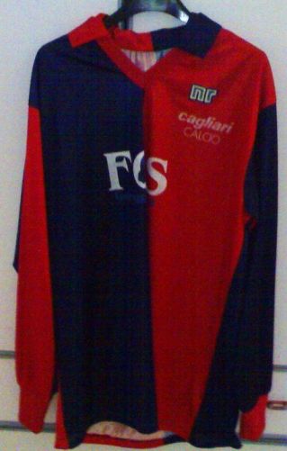 Cagliari 1989-90 home