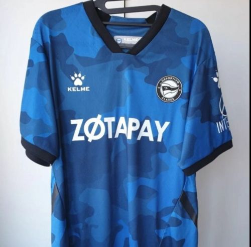 Alavés 2021-22 Third